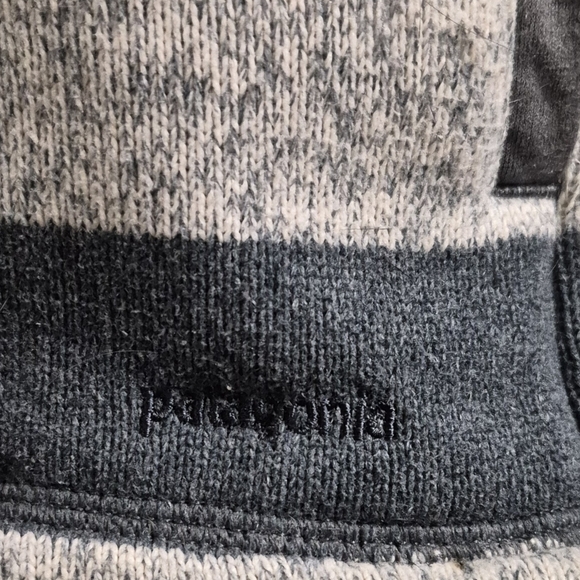 Striped Quarter-Zip Pullover - Picture 3 of 7